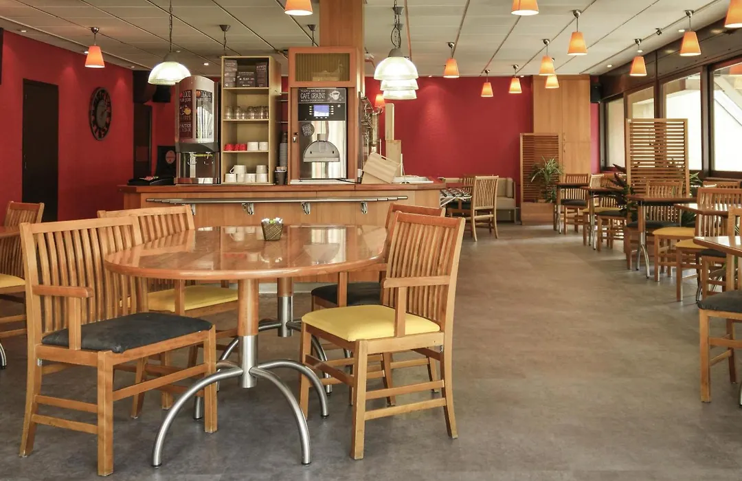 ibis Grenoble Centre Bastille-1