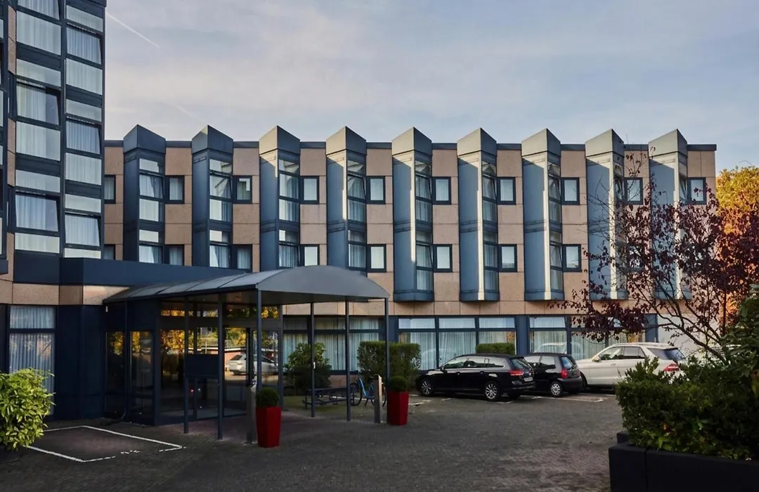 H+ Hotel Köln Brühl-1