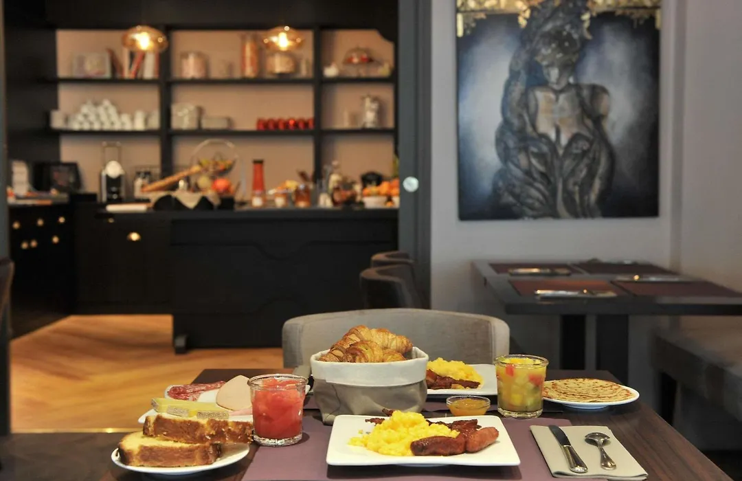 Mercure Paris Saint Cloud Hippodrome-1