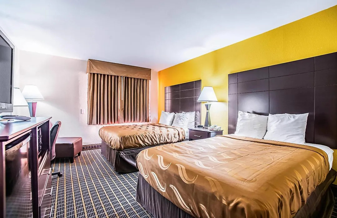 Quality Inn Carbondale University Area-1