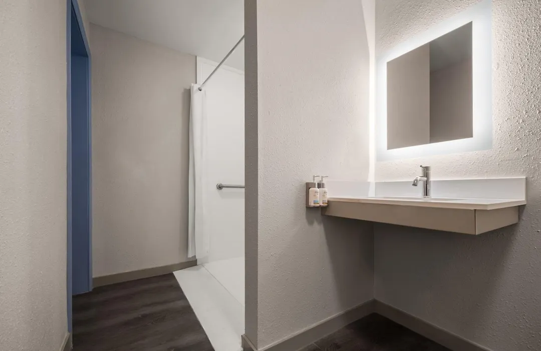 Greenville Pelham Inn By Ihg-1