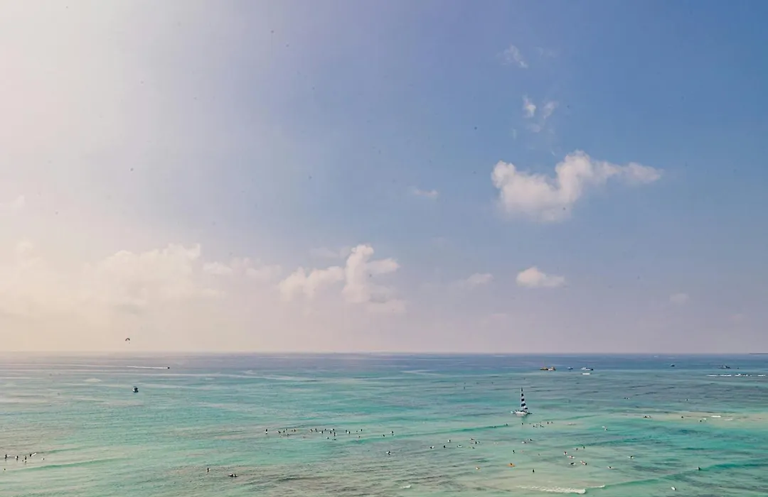 Waikiki Circle Hotel By Castle-1
