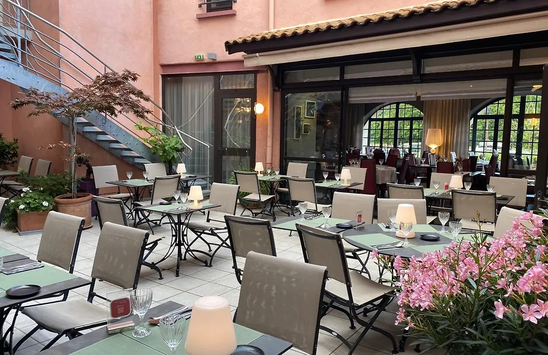 Hostellerie du Forez-1