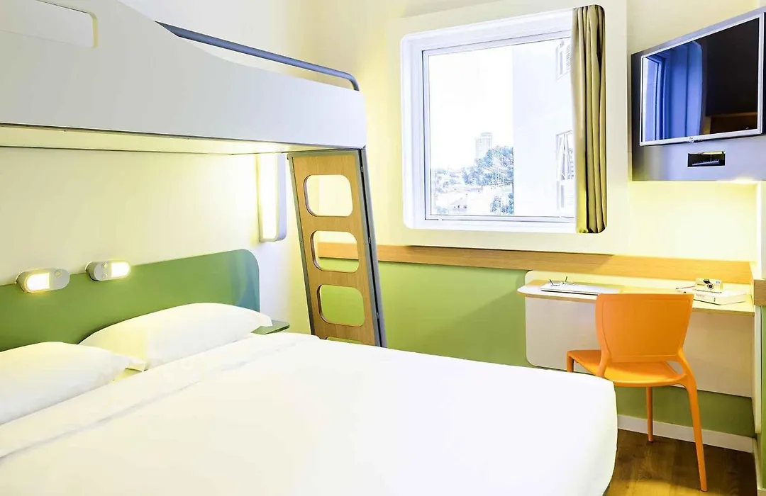 ibis budget Curitiba Aeroporto-1