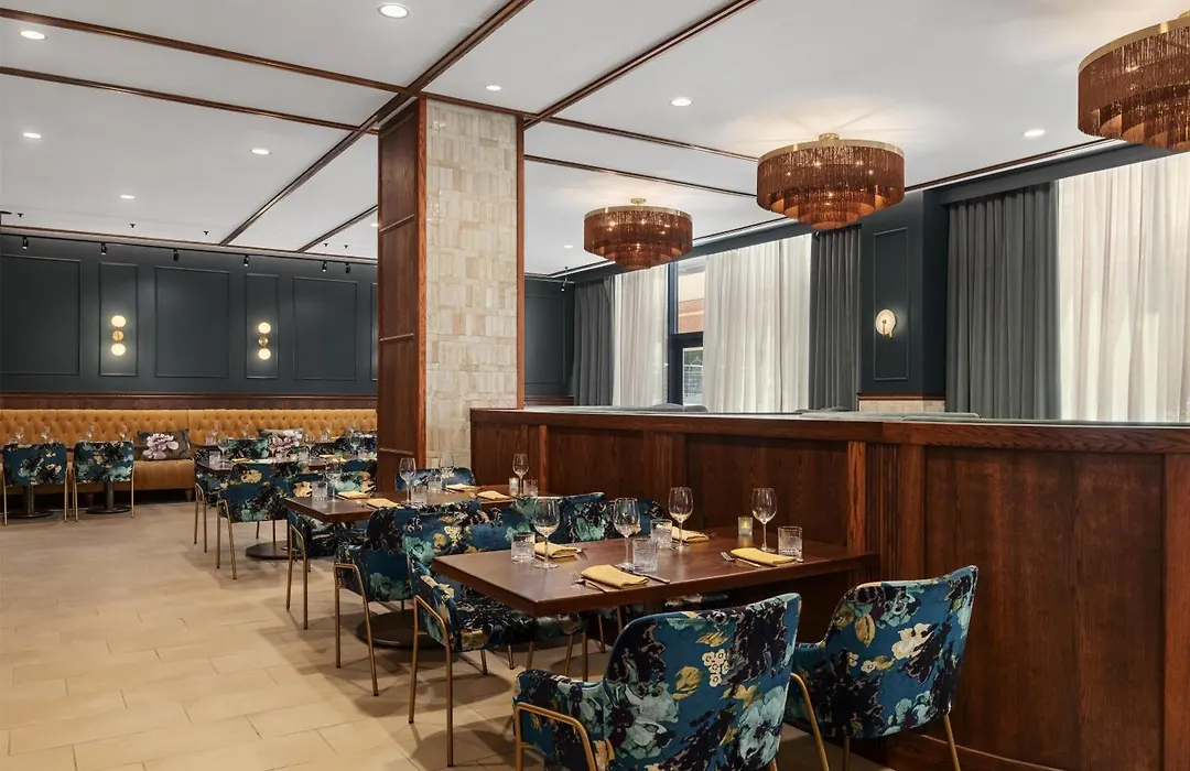 The Peregrine Omaha Downtown Curio Collection By Hilton-1