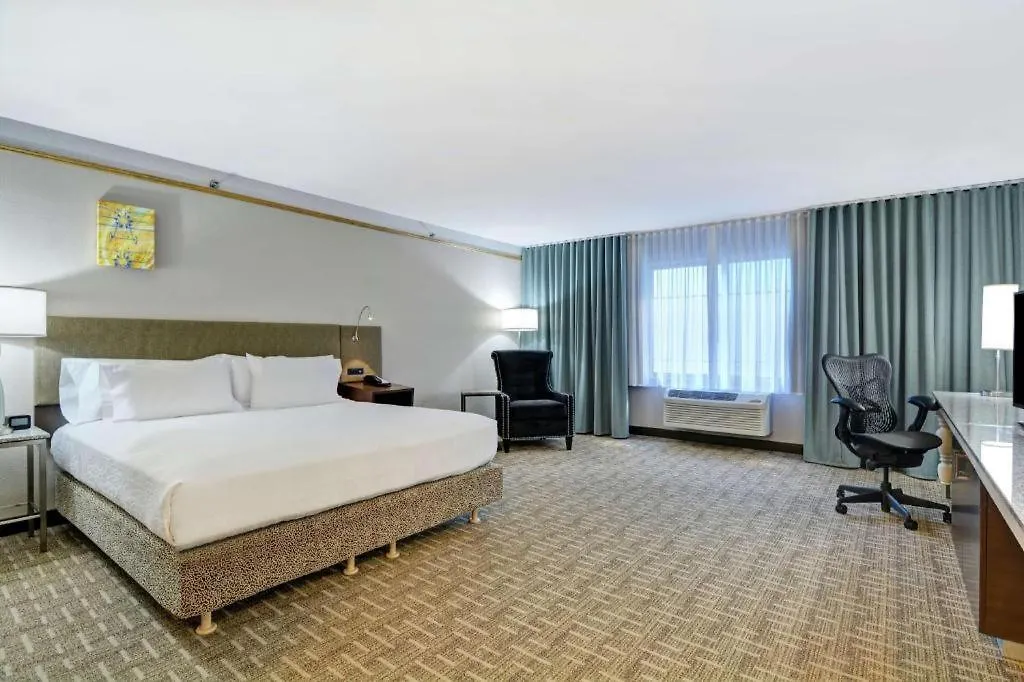 Hilton Garden Inn Oshkosh-1