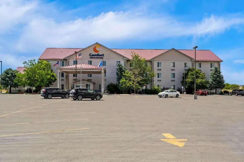 Comfort Inn & Suites Riverton-1