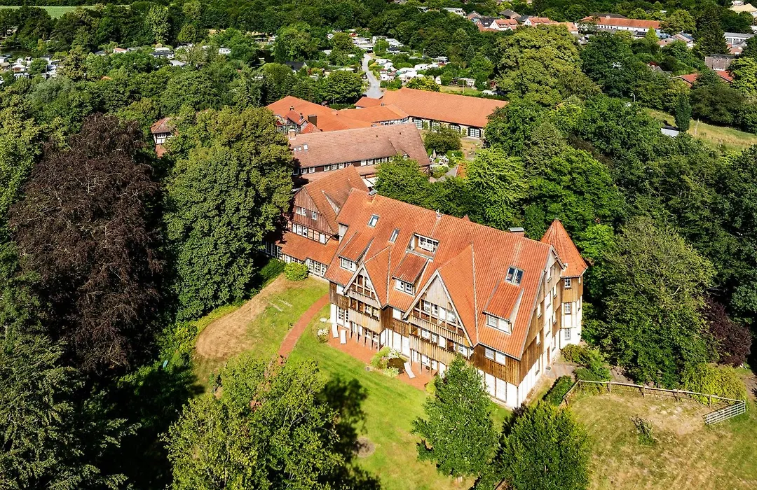 Romantik Hotel Hof Zur Linde-1