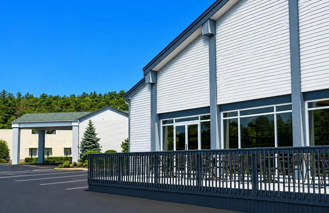 Spark By Hilton Lake George Outlets-1