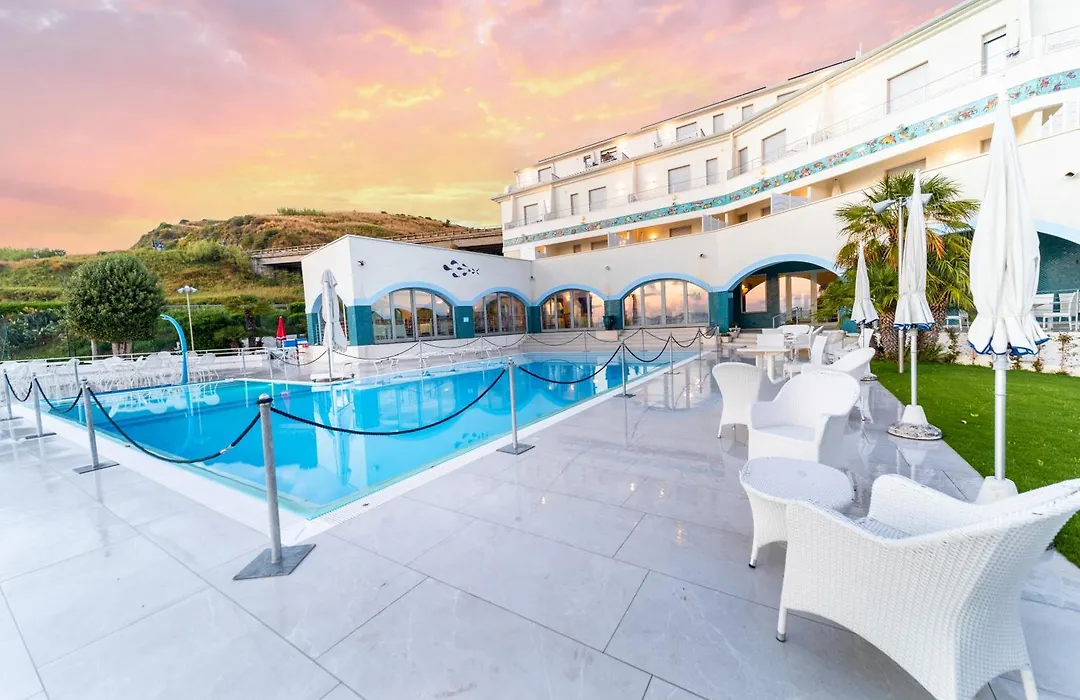 Hotel Poseidon-1