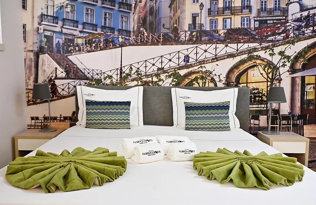 Famous Crows Lisbon Suites-1