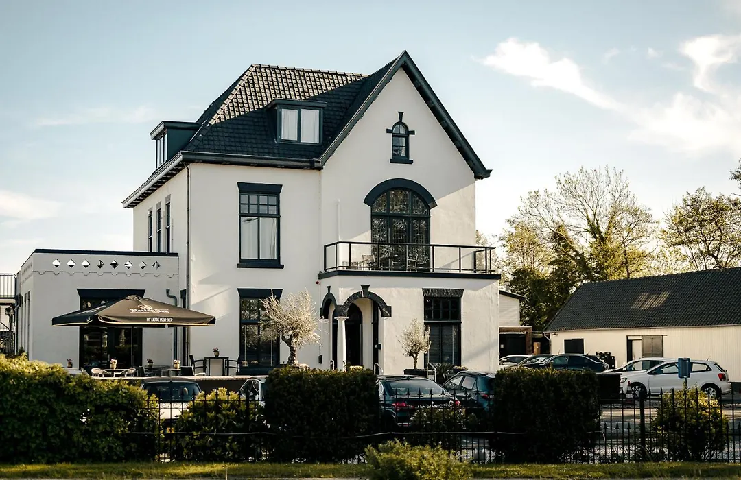 Villa Elzenhagen-1