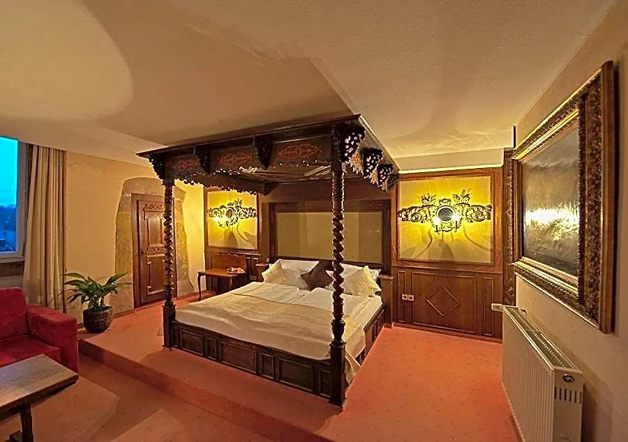 Hotel Stadtpalais-1