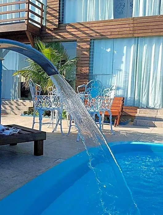 Pousada Jolie Maison-1