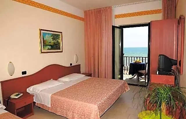 Hotel Panorama Del Golfo-1