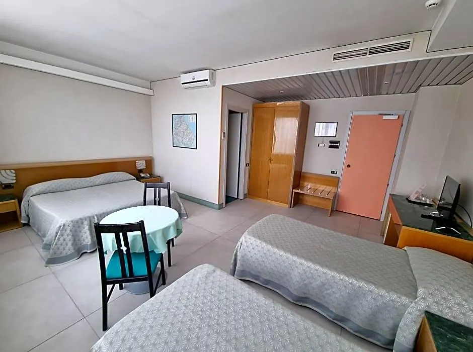 Hotel Thema-1