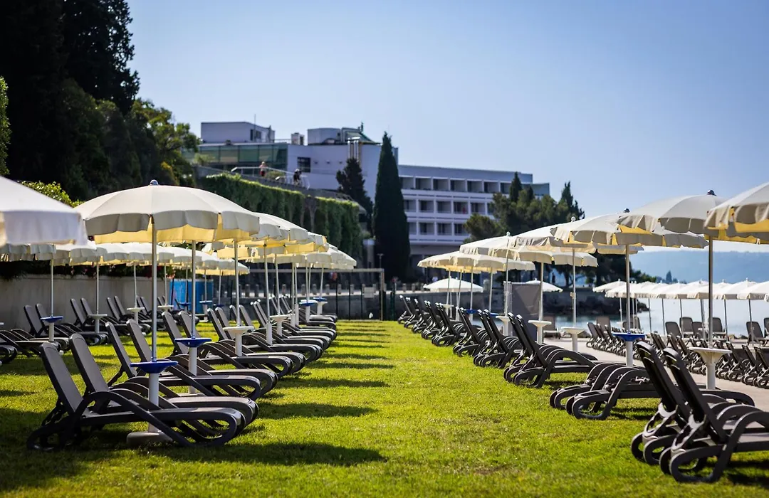 Grand Hotel Bernardin-1
