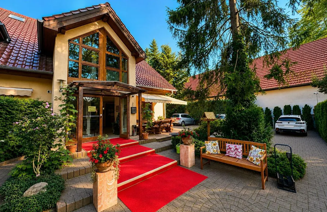 Hotel am Katharinenholz-1