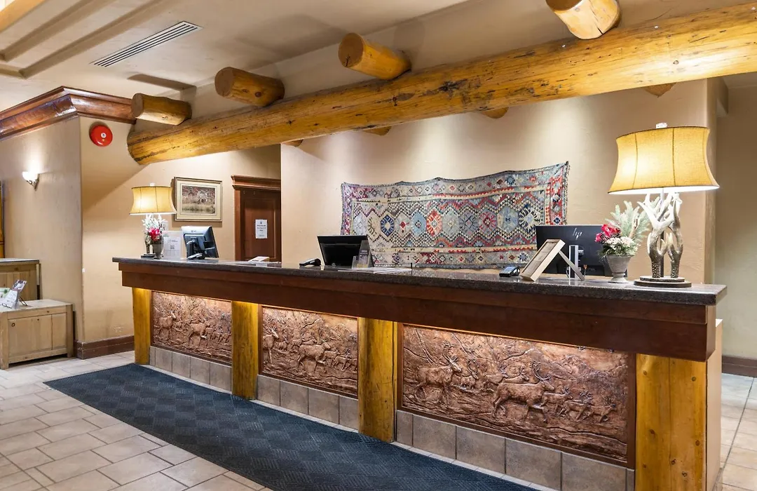 Banff Caribou Lodge And Spa-1