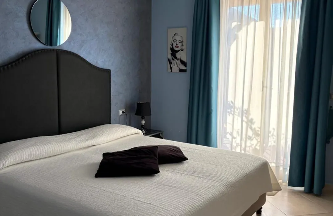 Hotel Scilla-1