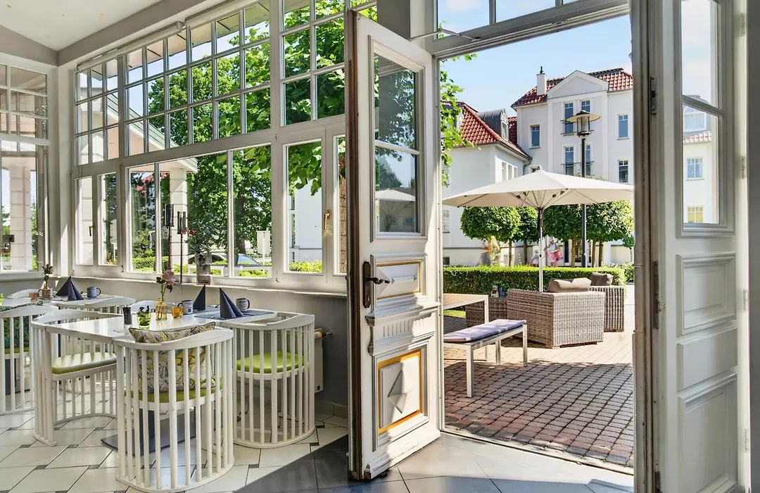 Hotel Residenz Waldkrone Kühlungsborn-1