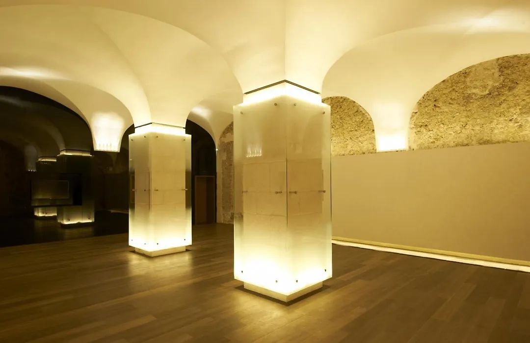 Intercontinental Marseille - Hotel Dieu By Ihg-1