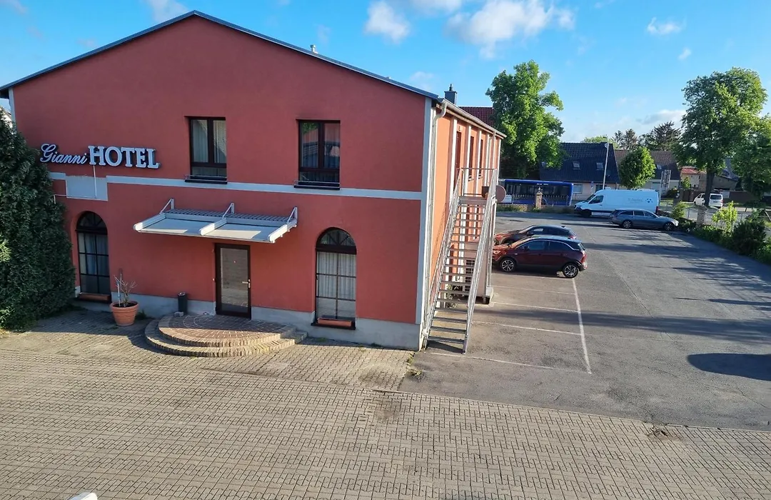 Hotel Da Gianni GmbH-1