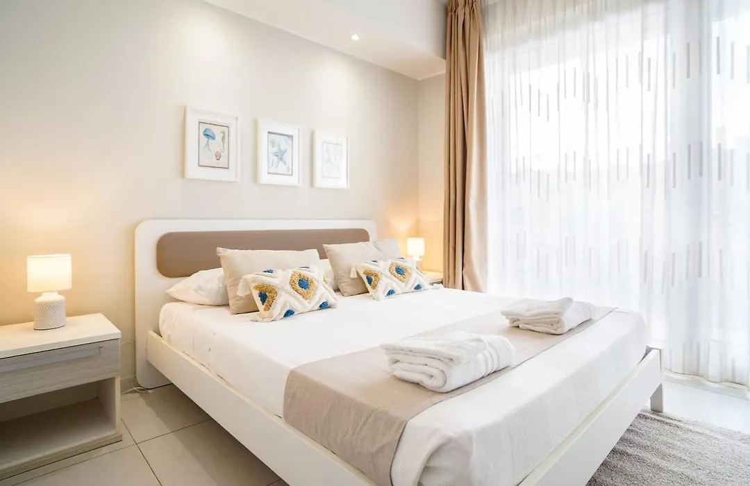 Pietra Bianca Rooms-1