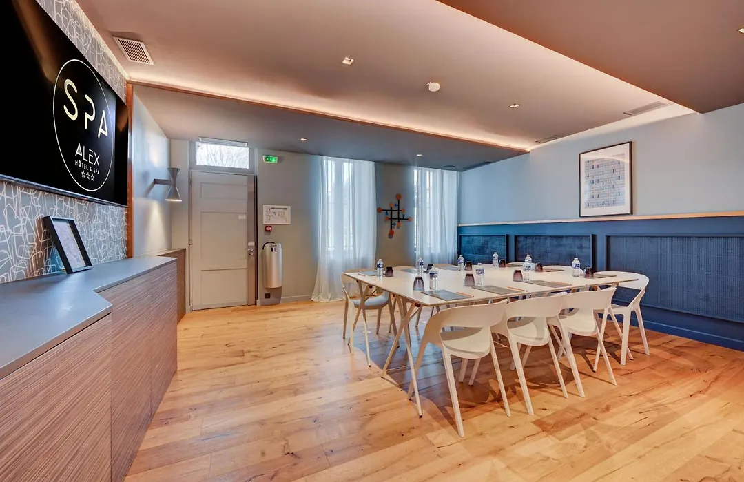 Urban Loft & Spa Marseille-1