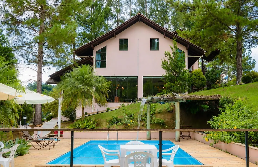 Pousada Casarão Gastehaus-1