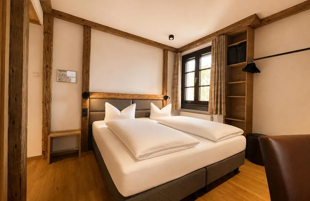 Hotel Grüner Baum-1