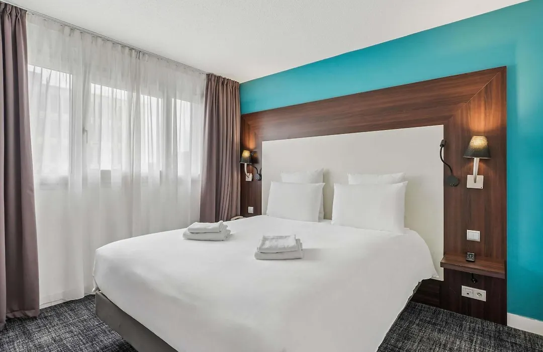 Mercure Paris Porte d'Orleans-1