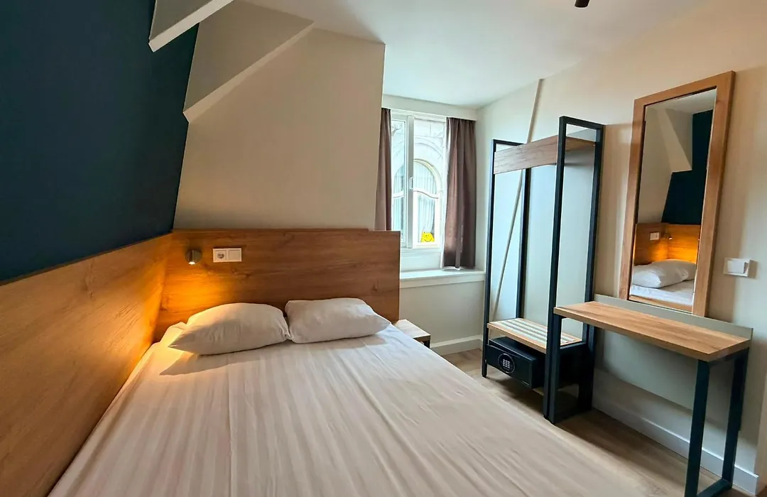 Hotel Continental Amsterdam-1