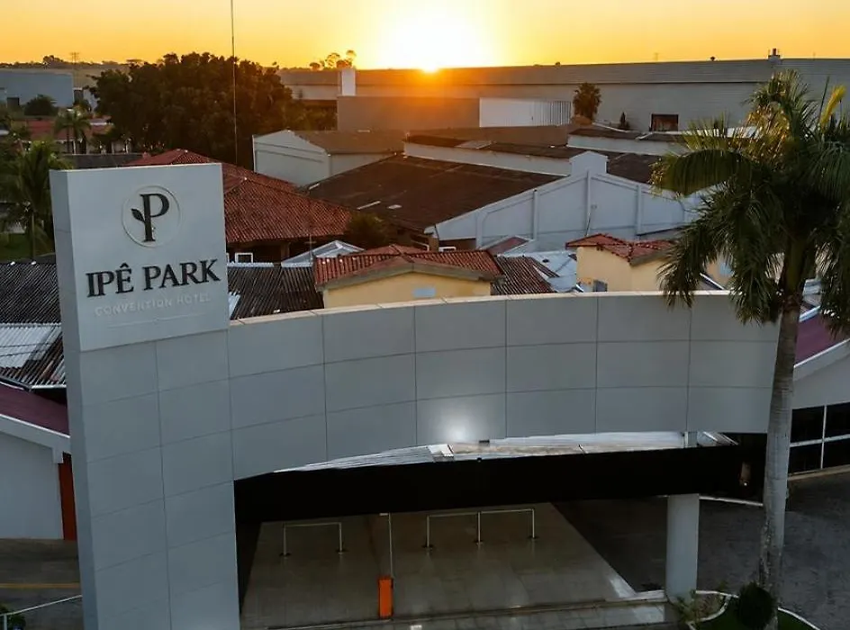 IPÊ PARK Convention Hotel-1