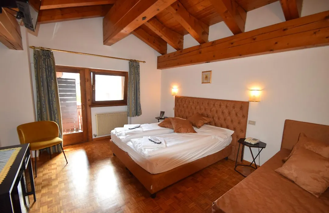 Albergo Miravalle-Tre Cime Views-1