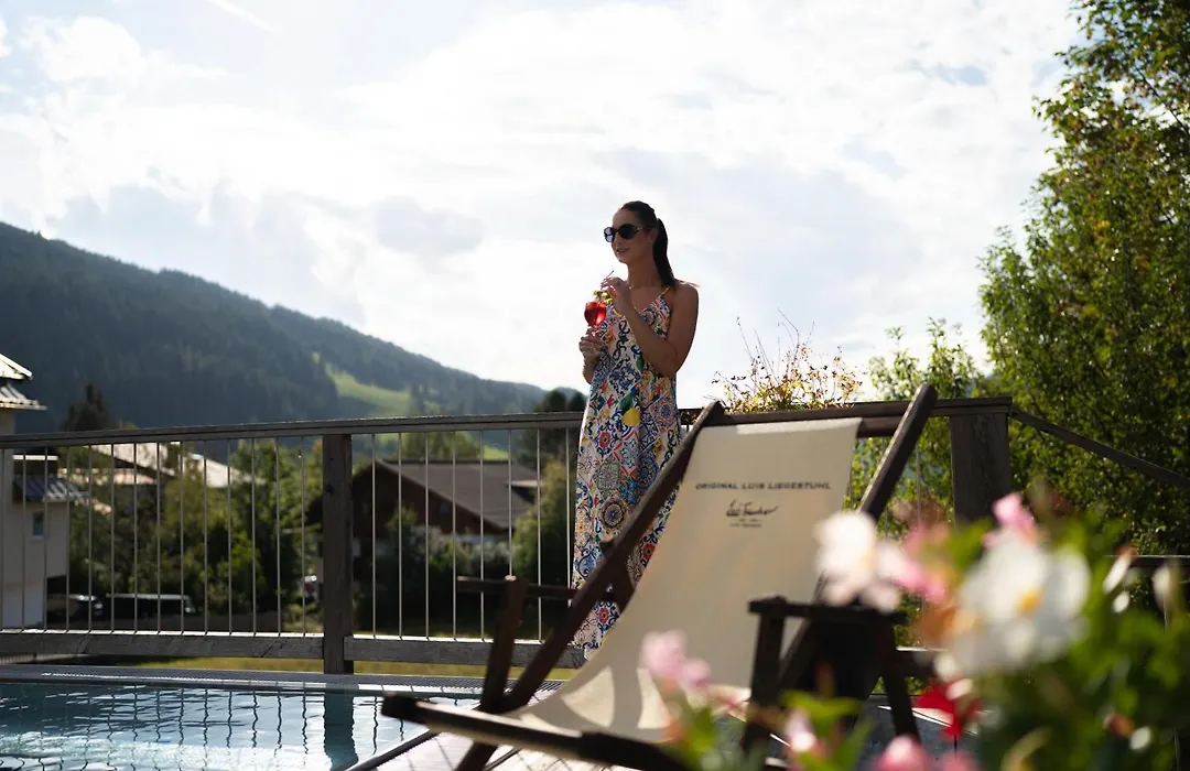 Almmonte Sensum Suites - Funky Living Hotel-1