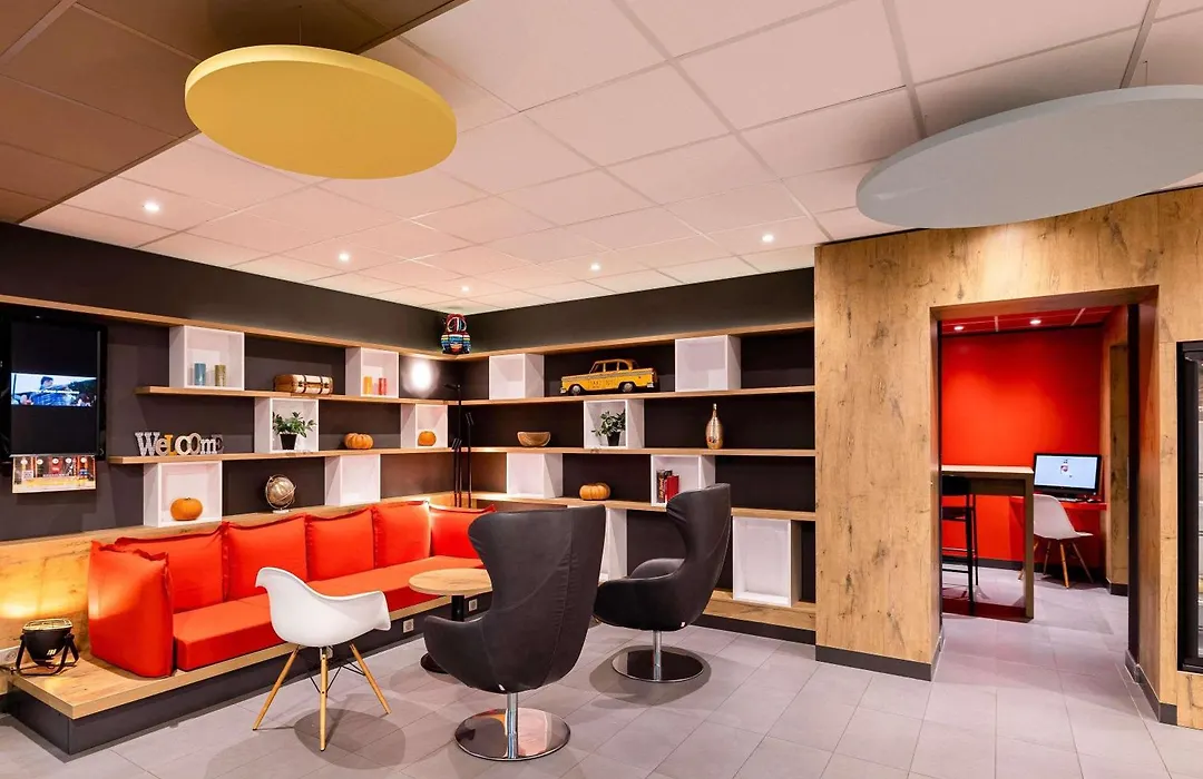 ibis Bordeaux Centre Meriadeck-1