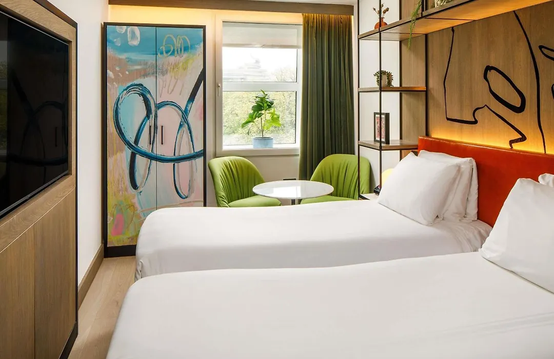 Ibis Styles Edinburgh St Andrew Square-1