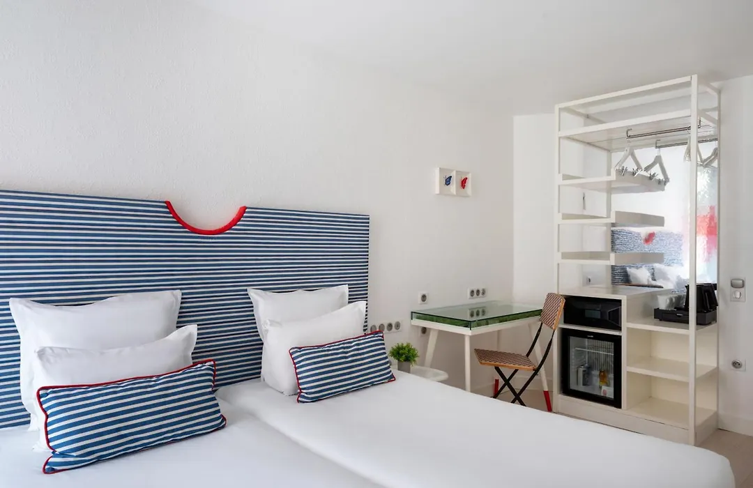 Hotel 34B - Astotel-1