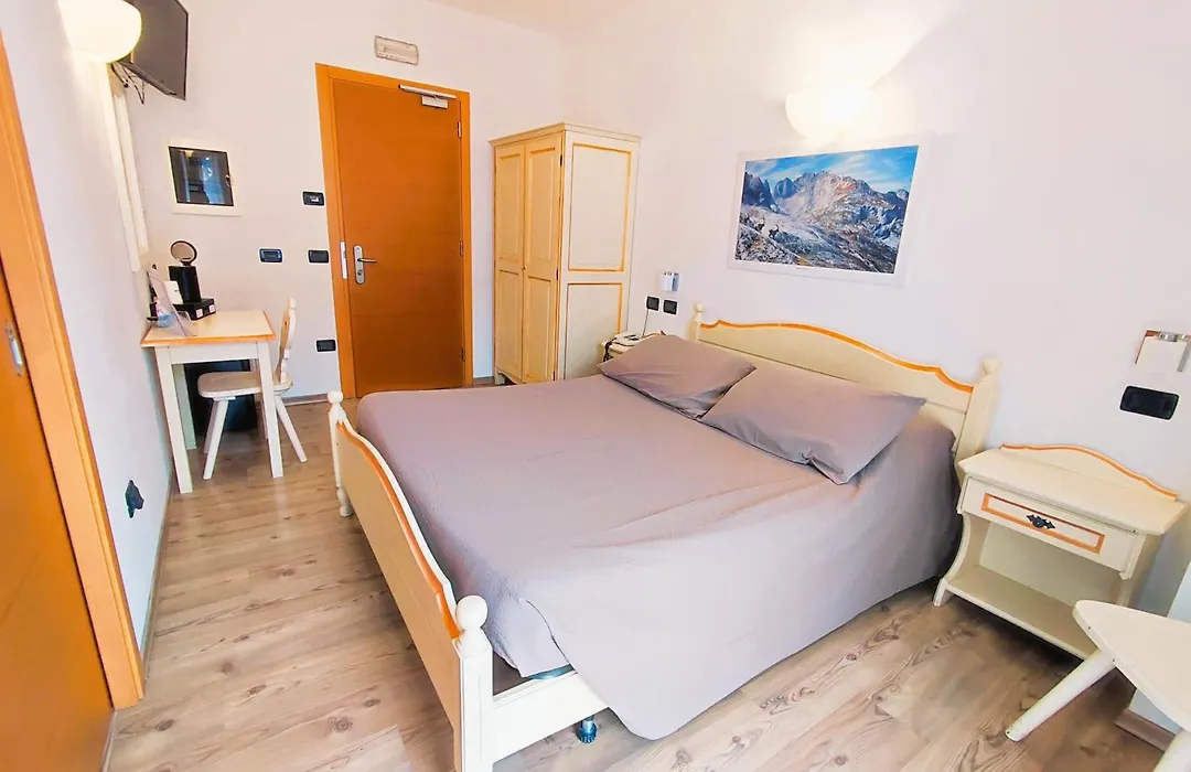 Hotel La Nuova Montanina-1