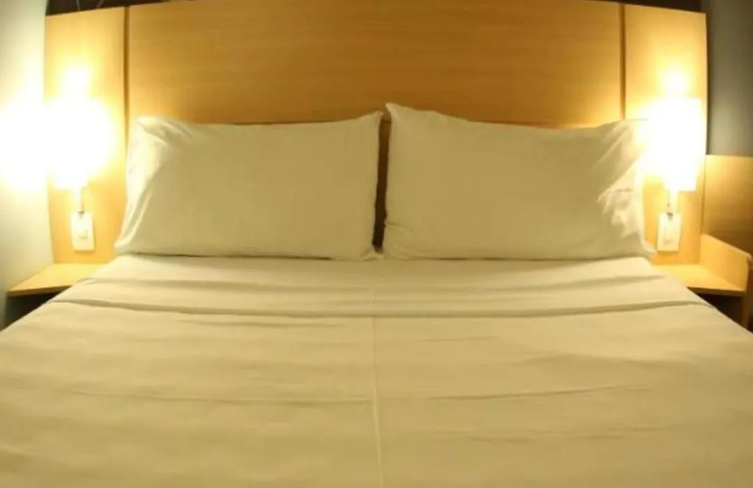 Ibis Jatai Shopping-1