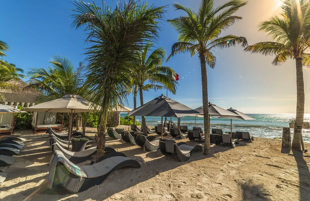 Mvngata Beach Hotel-1