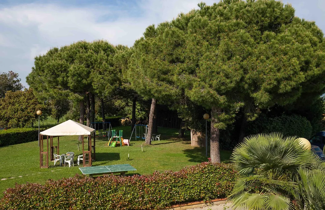 Hotel Riva Etrusca-1