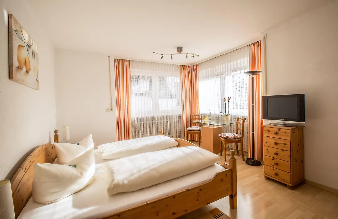 Landhotel Weißer Hahn-1