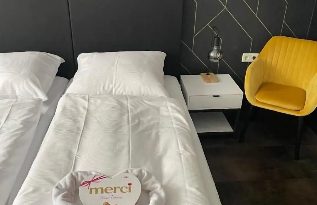 MOTELO Bielefeld - Smart HOTEL-1