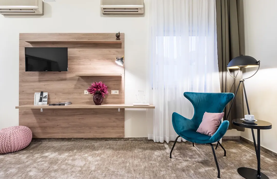 Hotel Mondo-1