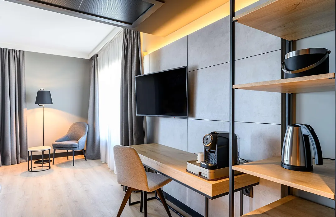 Radisson Hotel Antwerp Berchem-1