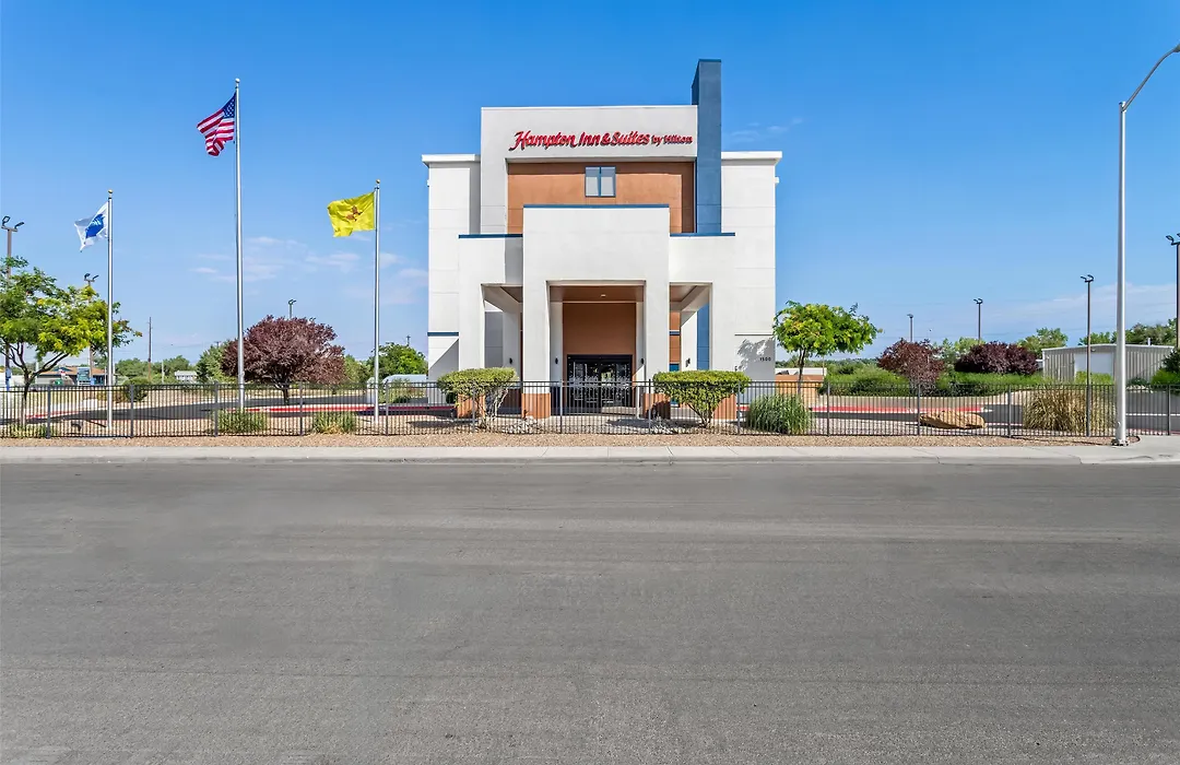 Hampton Inn & Suites Farmington-1