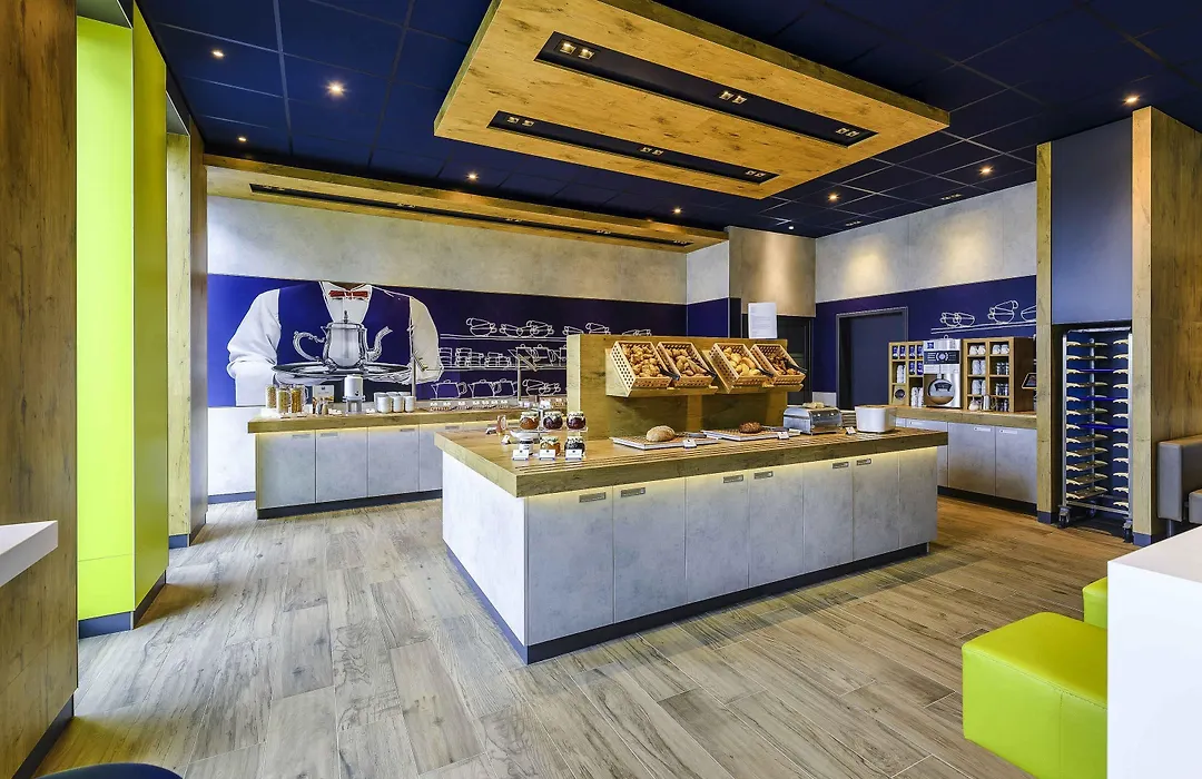 Ibis Budget Bremen City Center-1