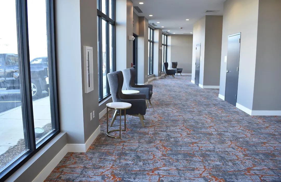 Holiday Inn - Kansas City - Northeast By Ihg-1